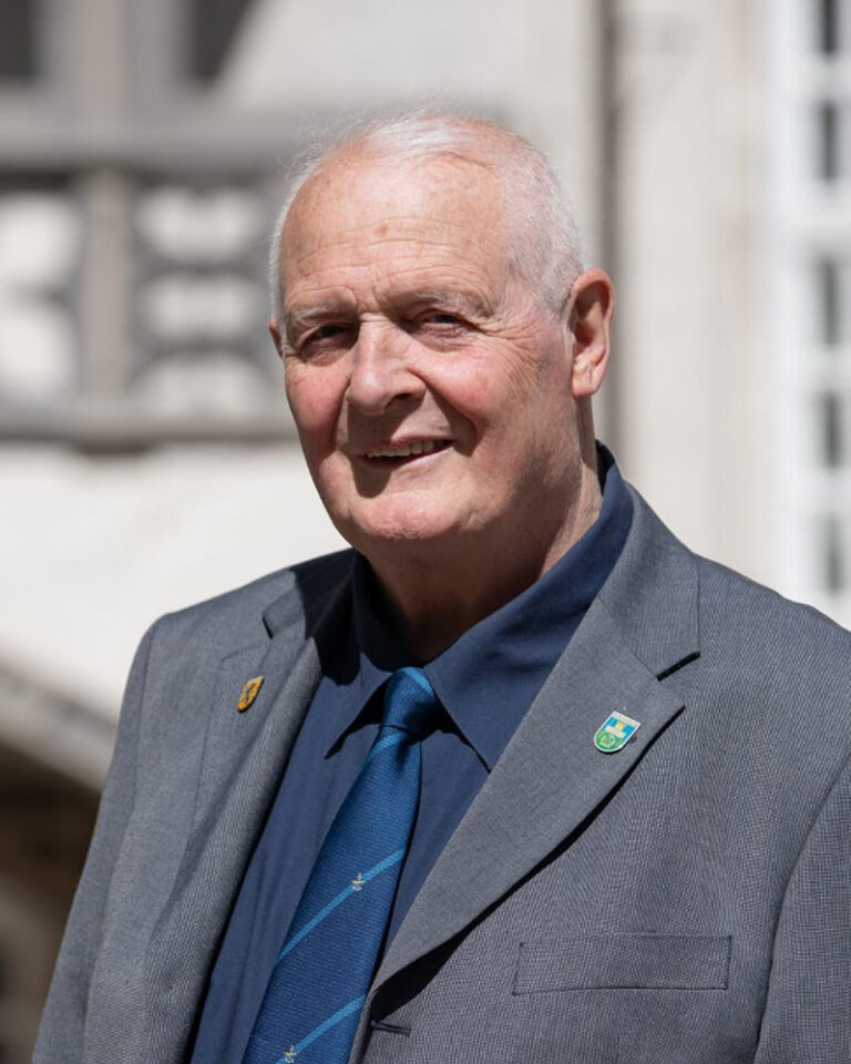 Hartmut Viering